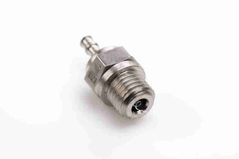 160409_160409_04_800_533 HPI 160409 Glow Plug Hot B4