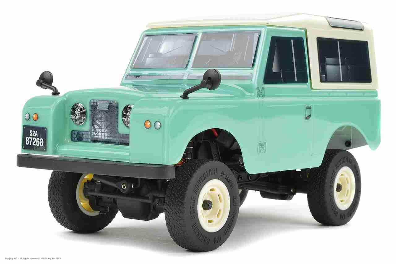 Carisma Adventure - MSA-1E 2.0 Spec 1968 Land Rover D Series IIA - RTR - 1/24 Scale Carisma Adventure - MSA-1E 2.0 Spec 1968 Land Rover D Series IIA - RTR - 1/24 Scale