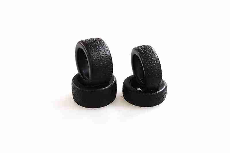 Carisma RC - GT24B 55 SHORE TIRE SET Carisma RC - GT24B 55 SHORE TIRE SET