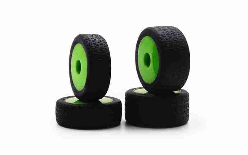 Carisma RC - GT24B GREEN WHEELS/TIRES MOUNTED Carisma RC - GT24B GREEN WHEELS/TIRES MOUNTED