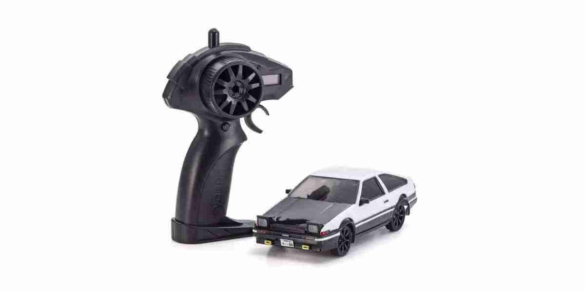 Kyosho First Mini-Z 1-28 Toyota Sprinter Trueno AE86 WH-BK K.66612A Kyosho First Mini-Z 1:28 Toyota Sprinter Trueno AE86 WH/BK