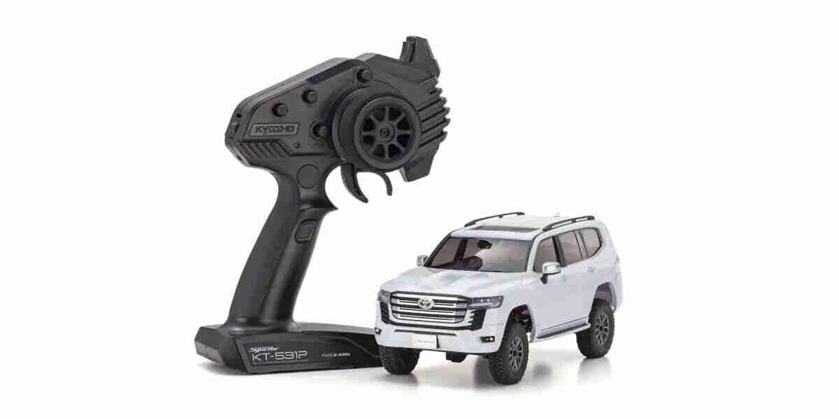 Kyosho-Mini-Z-4X4-MX-01-Toyota-Land-Cruiser-300-Pearl-White-KT531P-K.32533PW Mini-Z 4X4 MX-01 Toyota Land Cruiser 300 Pearl White (KT531P)