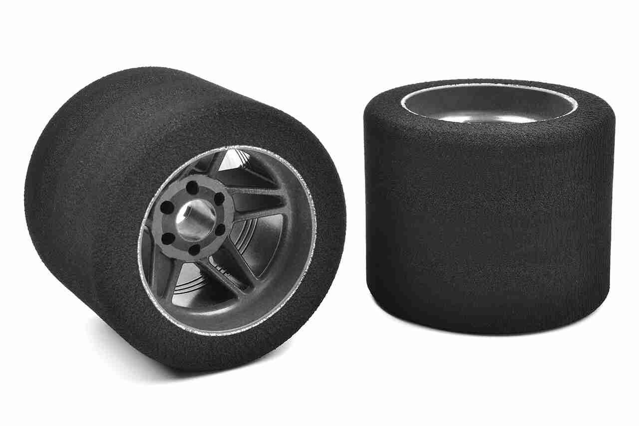 Team Corally Attack foam tires 1/8 Circuit 37 shore Rear 76mm Carbon rims 2 pcs Team Corally Attack foam tires 1/8 Circuit 37 shore Rear 76mm Carbon rims 2 pcs