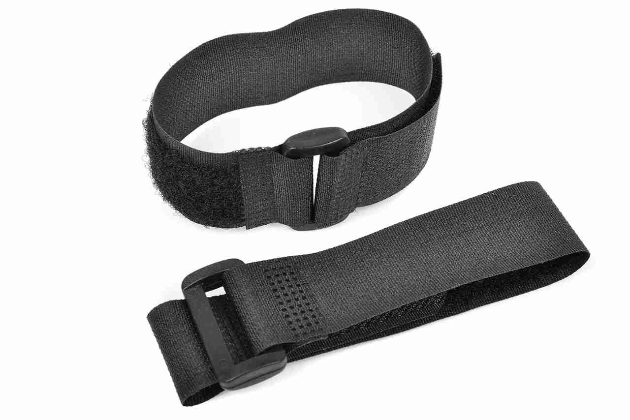 Team Corally Battery Strap Hook & Loop 2 Pcs Team Corally Battery Strap Hook & Loop 2 Pcs