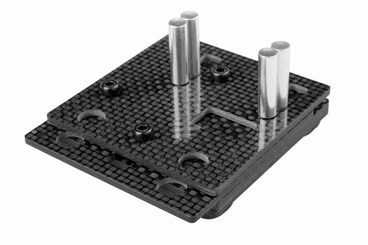 Team Corally Universal Soldering Jig Carbon Fibre Team Corally Universal Soldering Jig Carbon Fibre