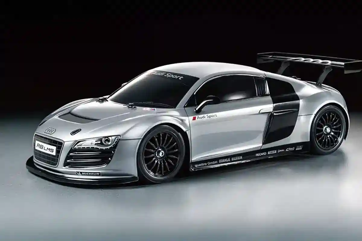 Tamiya Audi R8 LMS 2008 - TT-02 - 58749 Tamiya Audi R8 LMS 2008 - TT-02 - 58749